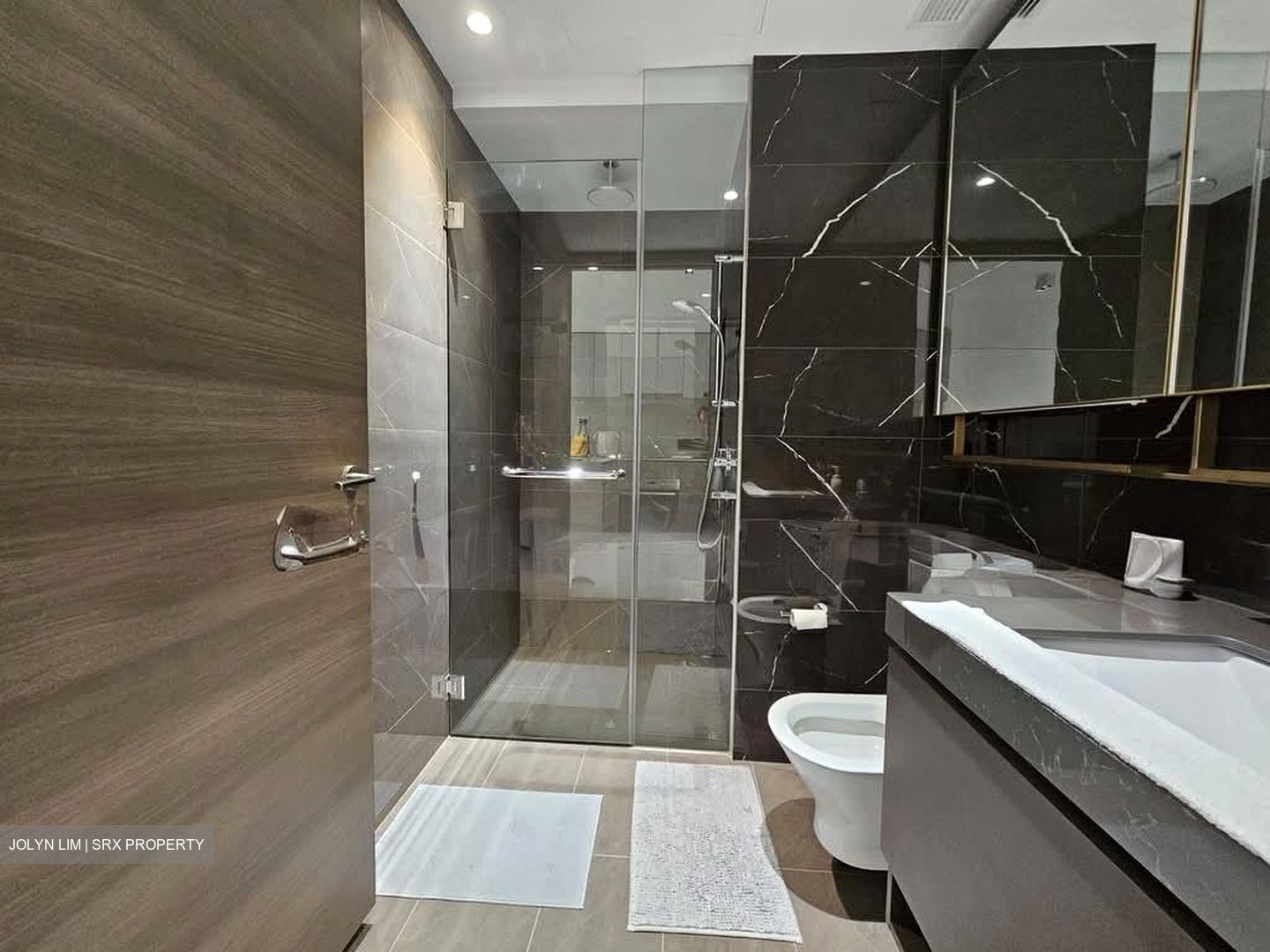The Florence Residences (D19), Apartment #565806591